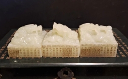 偏印极旺，中年有财！一位男性网友的八字分析