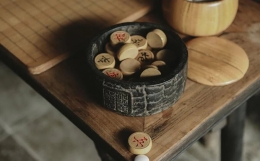 你目前的职业受阻，想寻找更多的发展方向？请务必要看看八字里的 “隐藏选项”